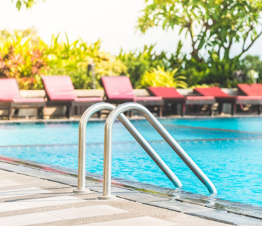 10 advantages of staying in a luxury villa